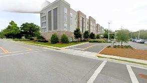 Hilton Garden Inn Pensacola Downtown Lot