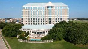 1590 Lyndon - Renaissance Dallas North