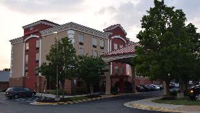 Comfort Suites IAD Airport Parking