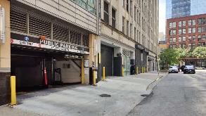 545 W Quincy St. (550 W Jackson Blvd)