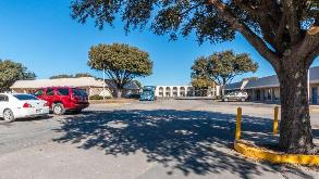 Photo of Econo Lodge Sonora -  1312 N. Service Rd Parking spot, located 0.8 mi away from TX