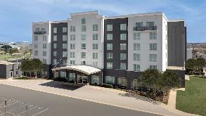 Embassy Suites by Hilton Dulles IAD Airport Parking