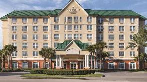 Country Inn & Suites by Radisson MCO Airport Parking
