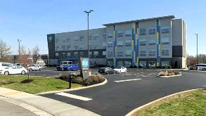 Tru by Hilton Alcoa Knoxville Airport - 125 Furrow Way