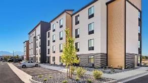 LivAway Suites SEA Airport Parking