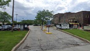 2200 Prospect Ave Parking