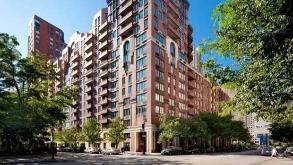 250 Albany St Parking