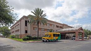 Red Lion Inn & Suites Houston IAH Airport Parking