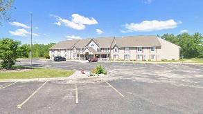 Quality Inn & Suites Alexandria _5304 MN-29 parking