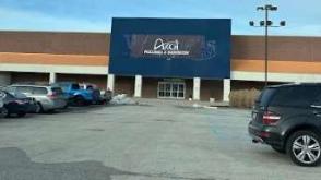 Arch Pickleball STL Airport Parking