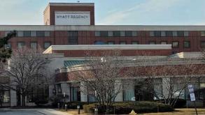 Hyatt Regency Deerfield - 1750 Lake Cook Rd Lot