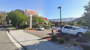 La Cuesta Inn - 2074 Monterey St Parking