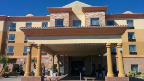 Country Inn & Suites by Radisson TPA Airport Parking