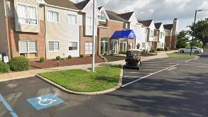 Premium Parking Philly Suites P1847 PHL Airport Parking