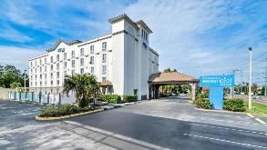 Sonesta Essential MCO Airport Parking