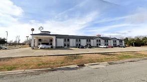 Comfort Inn & Suites New Iberia Parking