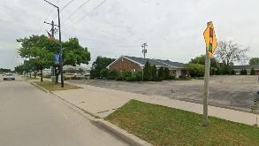 2113 S Oneida St - Parking lot