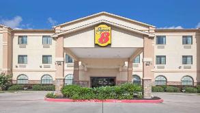 Super 8 by Wyndham IAH Airport Parking