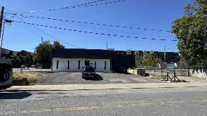(M) 1401 2ND AVE - TREASURE LOT