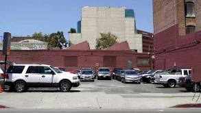 Photo of 1415 S Hill St Parking spot, located 1.6 mi away from CA