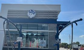 Rocket Car Wash - Waukee- Shine Shop