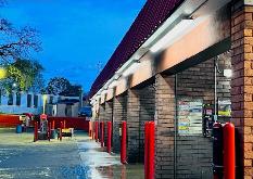 Bubble Room Car Wash