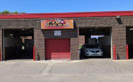 Burnsville Car Parlour