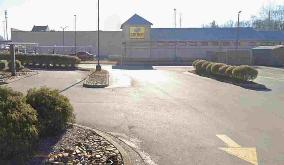 Zips Car Wash - 220 S Hall Rd