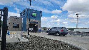 Thoroughbred Express Car Wash - Pendleton