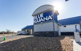 Blue Iguana Car Wash - 1640  E Sunshine