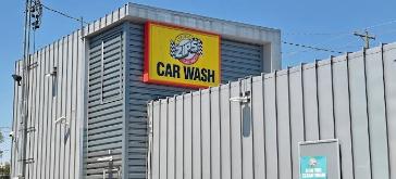 Zips Car Wash - 4831 Poplar Ave