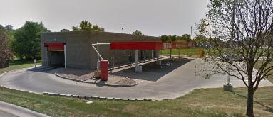Russell Speeders Car Wash - North 90th Street