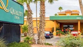 Find Parking Spot in Quality Inn Tucson (TUS) Airport  Parking Garage