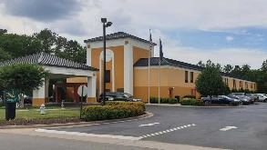 Quality Inn - Richmond (RIC) International Airport Parking