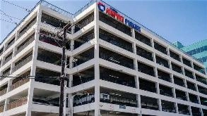 105 LAX Airport Parking