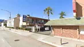 Photo of Century Inn - 4849 West Century Blvd Garage spot, located 0.6 mi from Near LAX Westin in