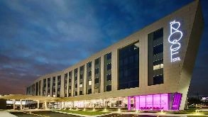 The Rose Hotel by Hilton OHare Airport Parking