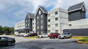 Find Parking Spot in Country Inn & Suites Atlanta South Airport  Parking Garage