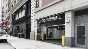Photo of Floral 26 Garage - 38 W 26th St spot, located 4.0 mi from Near 163 West 25th St. in
