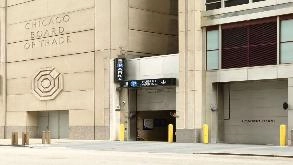 Photo of 320 S Clark St Parking spot, located 1.0 mi from Near Kluczynski Building in