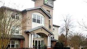 Photo of 3329 Old Milton Pkwy Parking spot, located 1.5 mi from Near Nahm Fine Thai Cuisine in