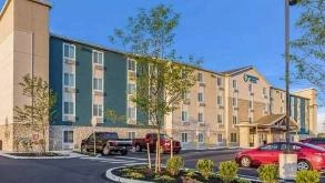 Photo of Philadelphia_Plymouth Meeting_West101 Lee Dr_Plymouth Meeting_PA Parking spot, located 2372.1 mi from Near Casitas Apartments in