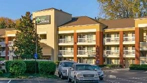 Photo of 15635 West Valley Hwy. Parking spot, located 1.9 mi from Near Avenue 42 Apartments in