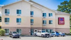 Photo of Comfort Suites - 220 NJ17 Garage spot, located 3.8 mi from Near Ez drive Corporate Office in Airmont