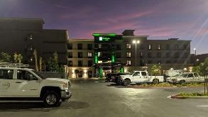 Holiday Inn & Suites Silicon Valley Milpitas SJC Airport Parking