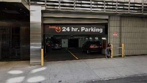 Photo of 158 W 58th St ( 58th & 7th) Garage - 166 West 58th St spot, located 2.0 mi from Near Maurice Beer MD in