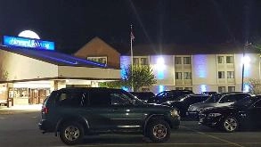 Howard Johnson Hotel Newark Airport Parking