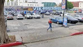Photo of 200 W Pico Blvd Parking spot, located 3.0 mi from Near E On Grand in