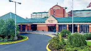 Quality Hotel Philadelphia Airport Parking PHL