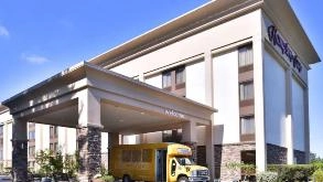 Hampton Inn Seattle Airport Parking